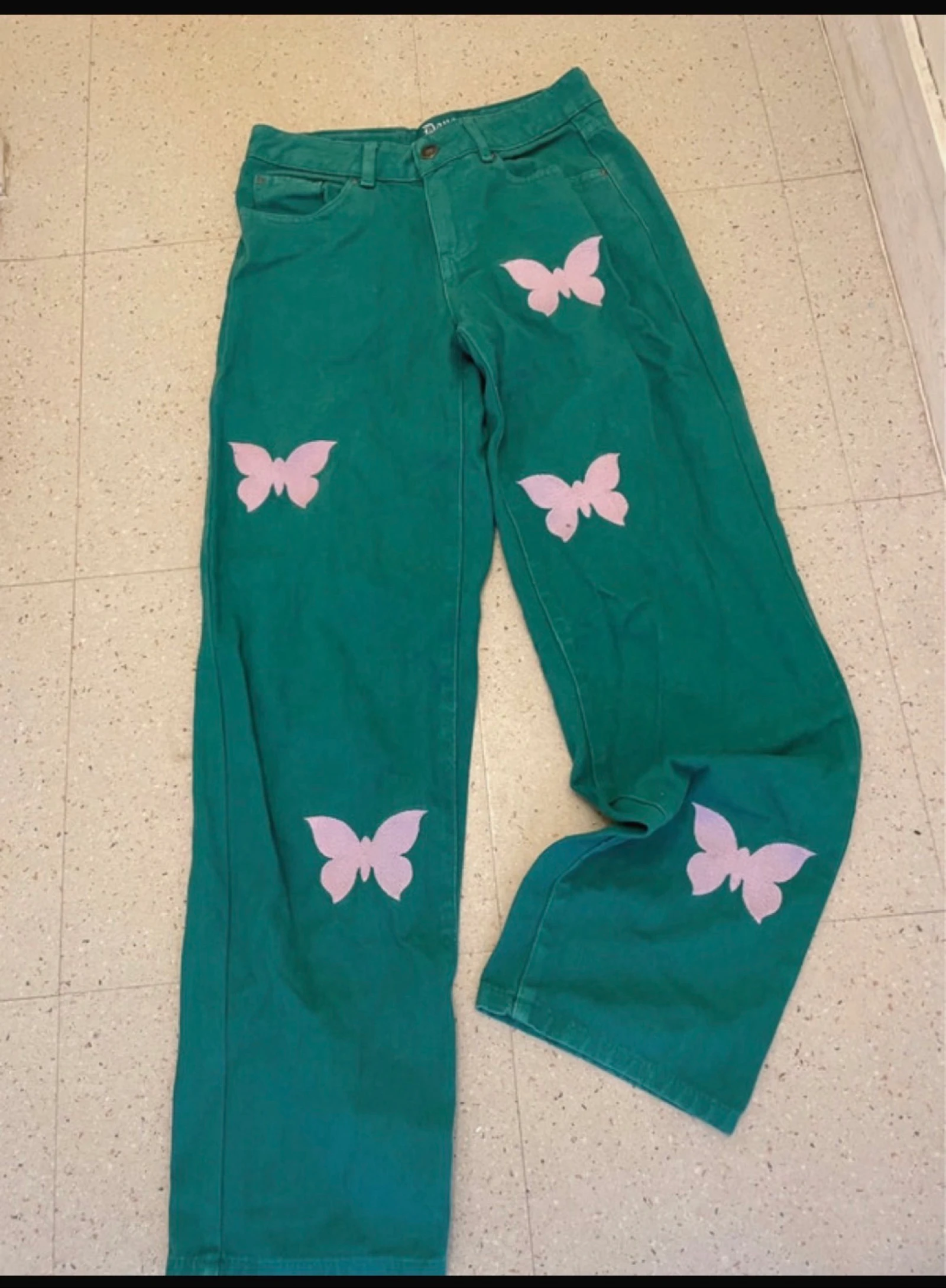 Pantalon vert avec motif papillons - Collection Danaé Jennifer